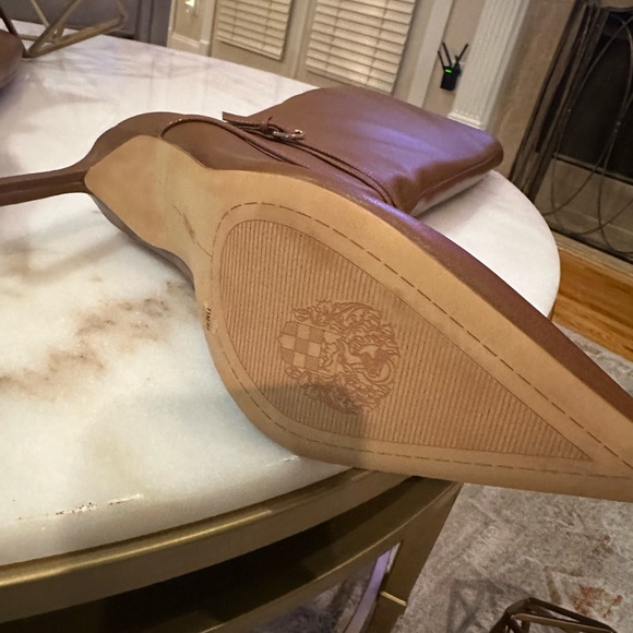 Vince Camuto Women’s Boots - Picture 9 of 12